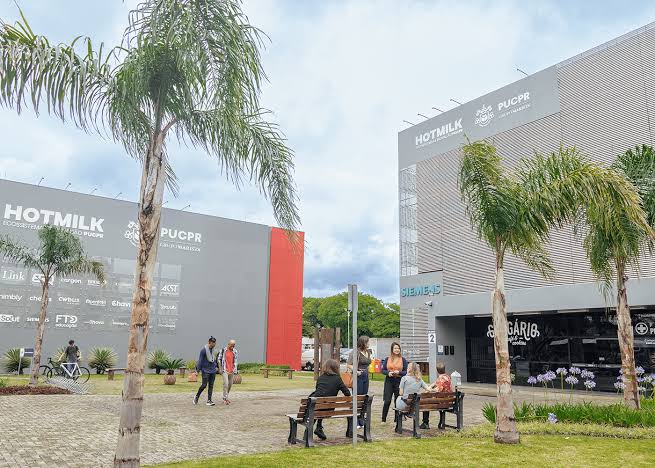  HOTMILK PUCPR terá espaço exclusivo no Smart City Expo Curitiba 2023 