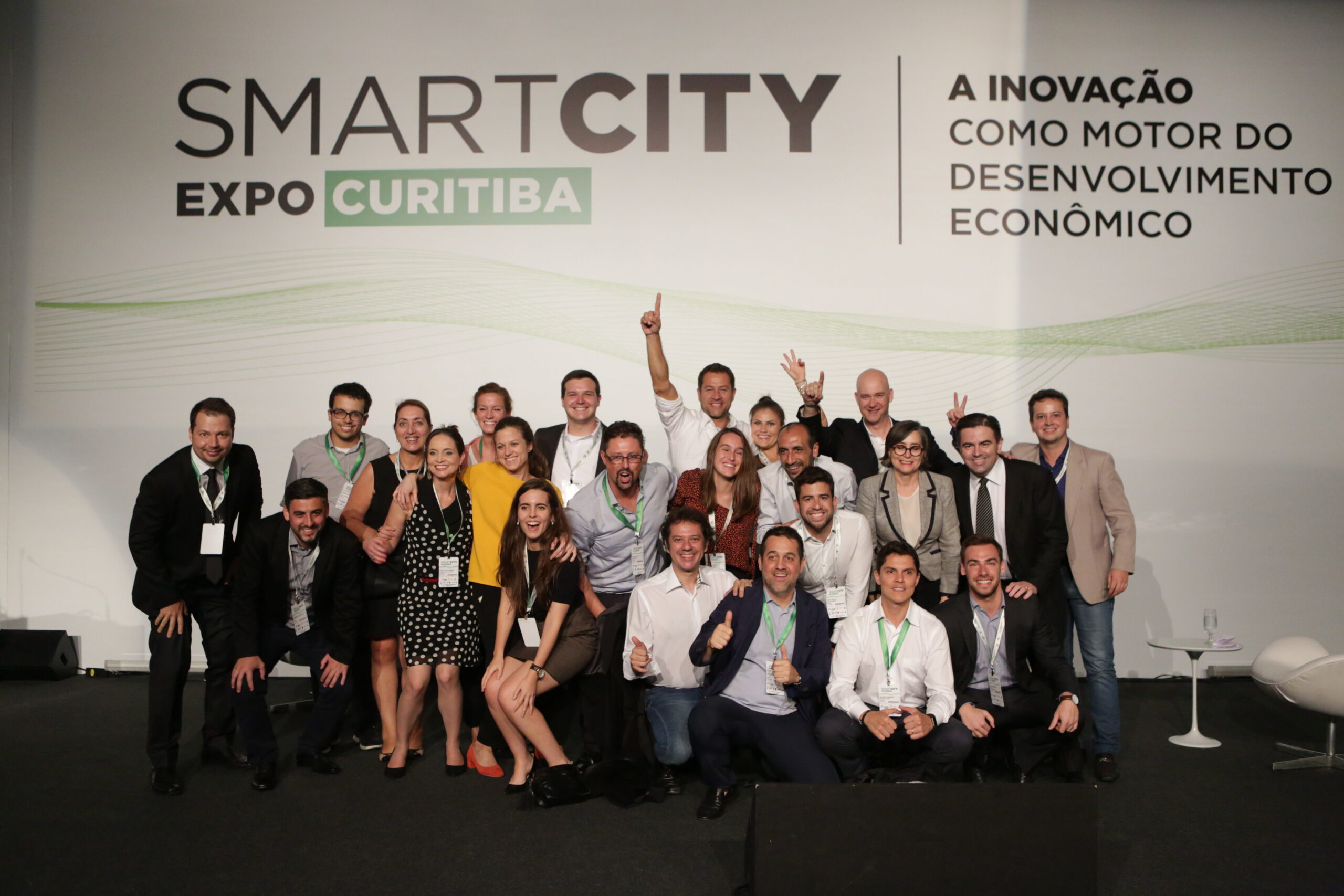 Experiência virtual da Arena Metaverso conquista o público no Smart City  Curitiba - Portal do Servidor de Curitiba
